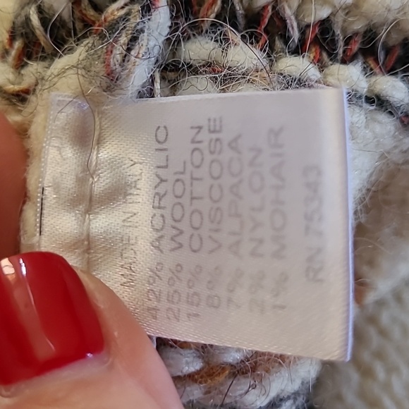 Elsamanda sweater - Picture 11 of 11